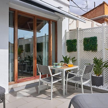 Sunny Cozy Penthouse With A Terrace At Plaza Del Carmen Apartman Valencia Kültér fotó