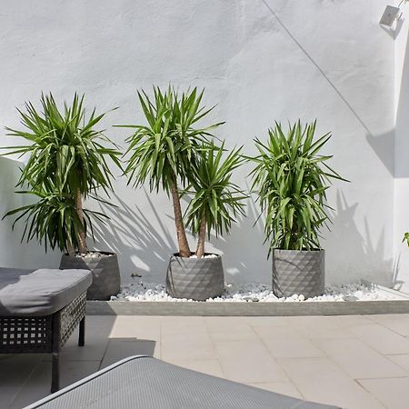 Sunny Cozy Penthouse With A Terrace At Plaza Del Carmen Apartman Valencia Kültér fotó